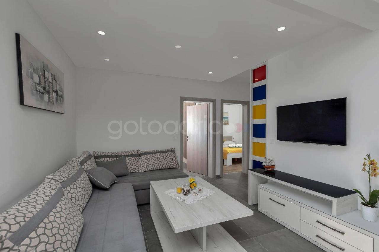 Luxury Apartment Poseidon - Free Beach Parking Makarska Extérieur photo