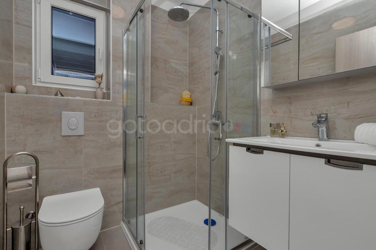 Luxury Apartment Poseidon - Free Beach Parking Makarska Extérieur photo